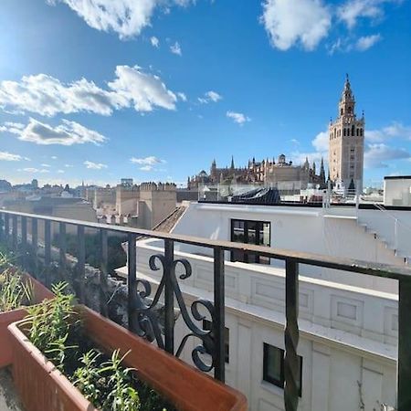 Lovely 1-Bedroom Loft With Terrace. Amazing View. Sevilla Exterior foto